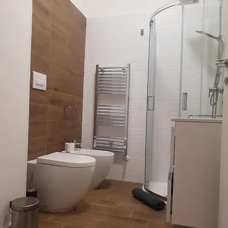 Via Manzoni Apartmán *