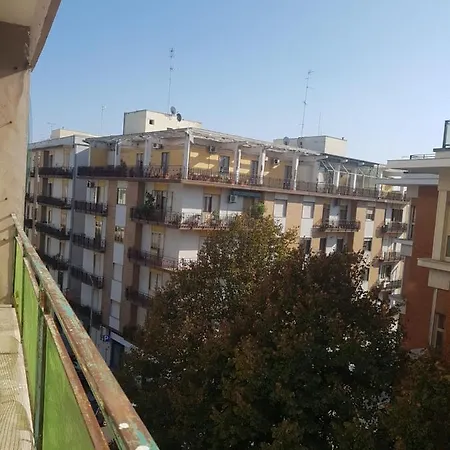 Via Manzoni * Lecce