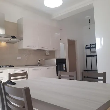 Via Manzoni Apartmán *